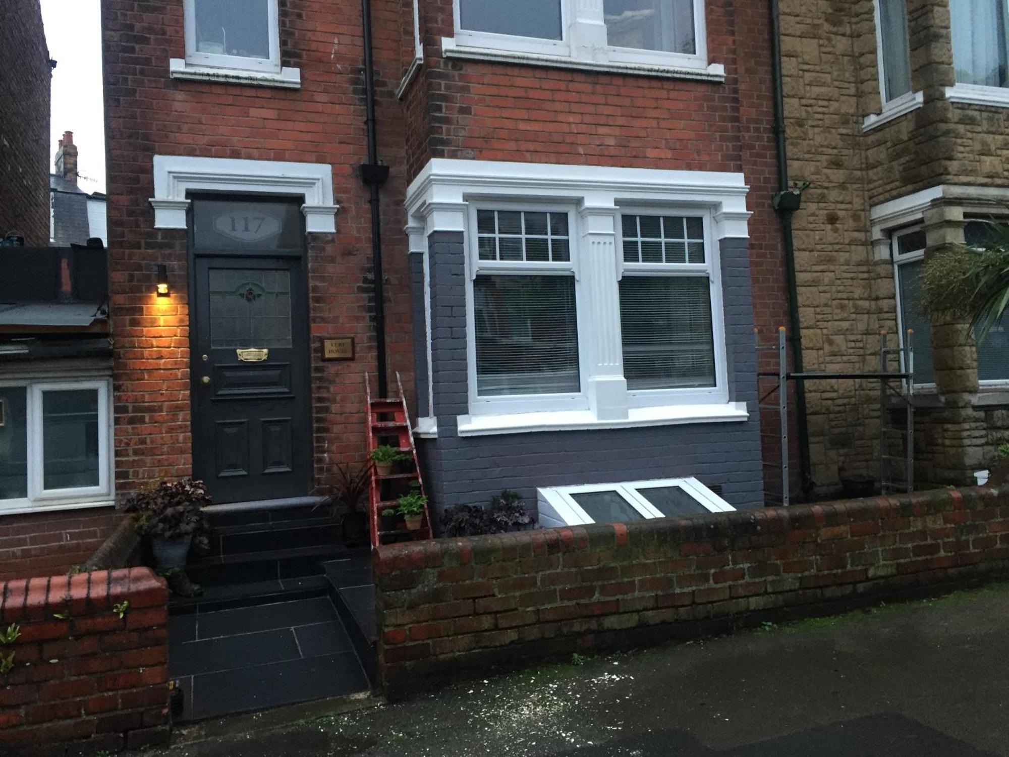 Vere House, 1, Spacious & Great Location